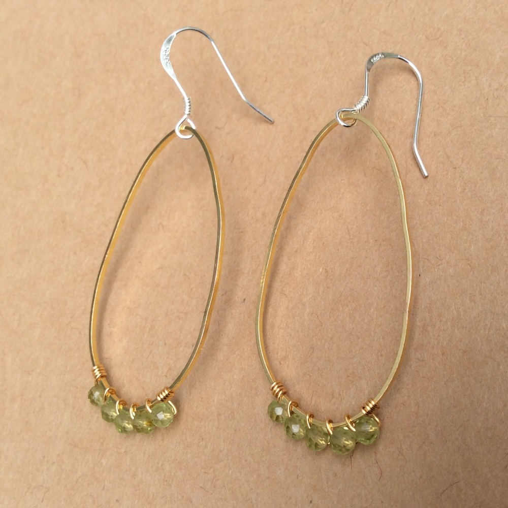 handcrafted Sundance charm natural Peridot Sterling silver gold plated earrings - Picture 10 of 11